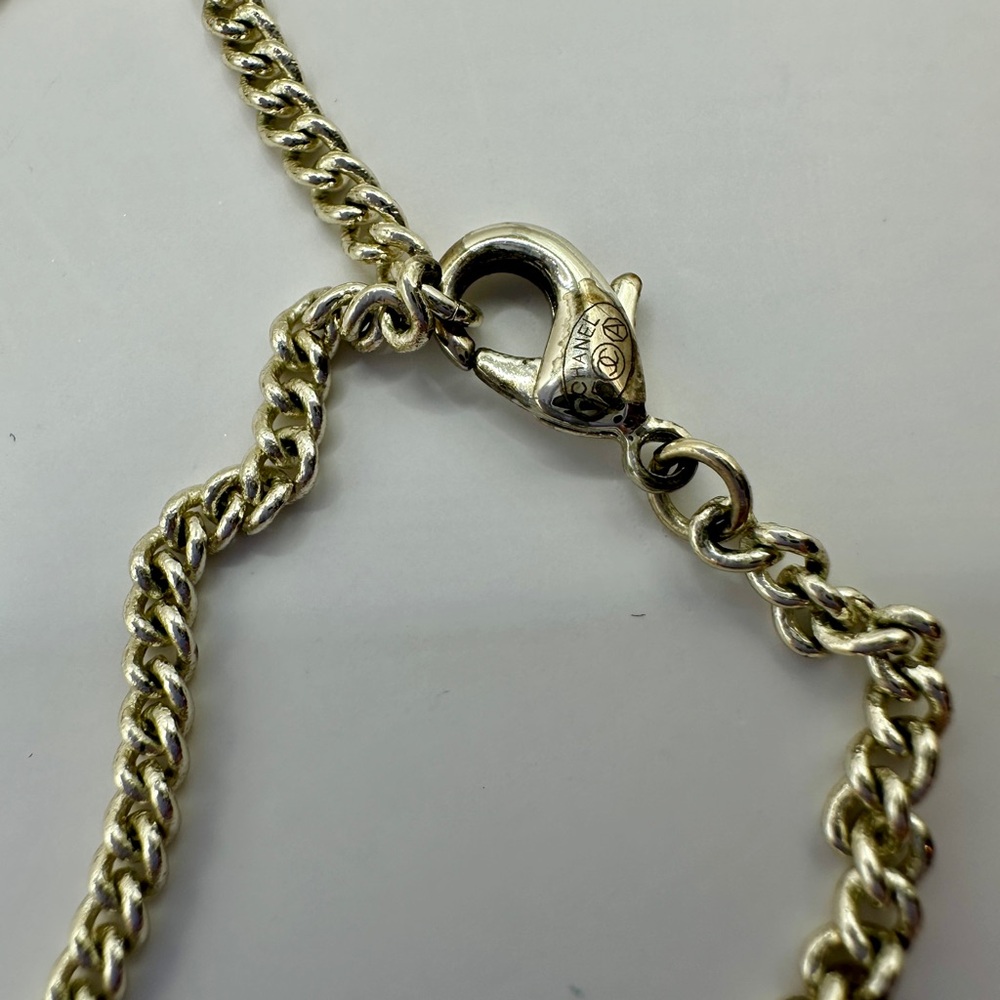 CHANEL Black and White Charm Necklace - Picture 6 of 6